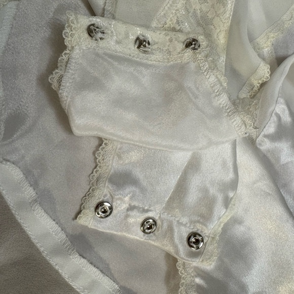 Vintage Nordstrom White Satin Lace Teddy Bodysuit Size 6/M – Made in Hong Kong - Picture 11 of 12